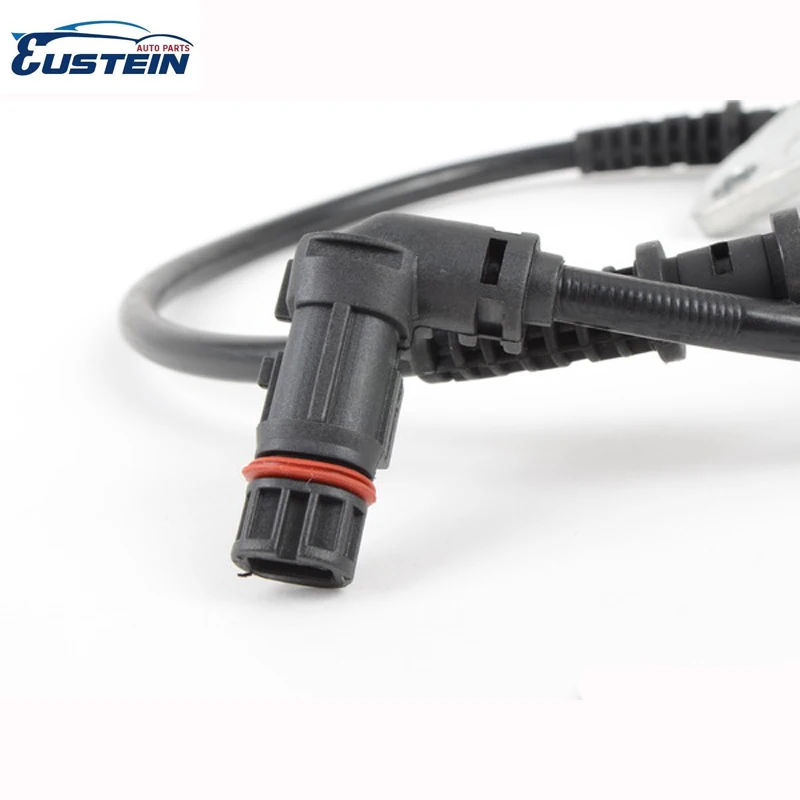 679398_x600
