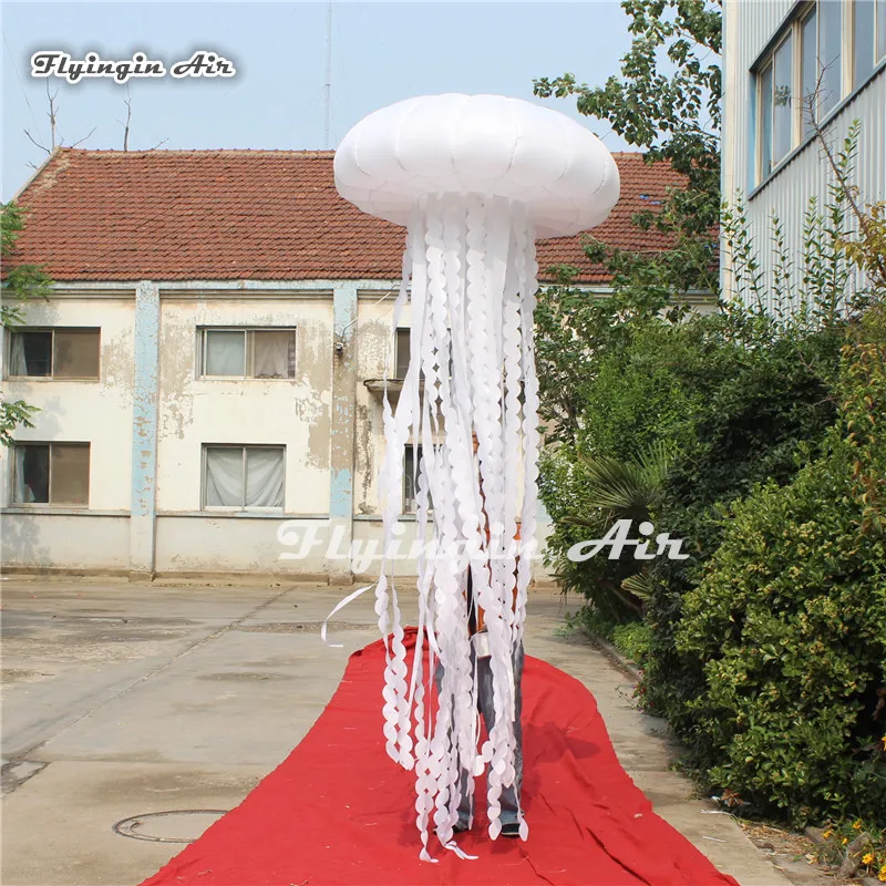 Inflatable jellyfish1