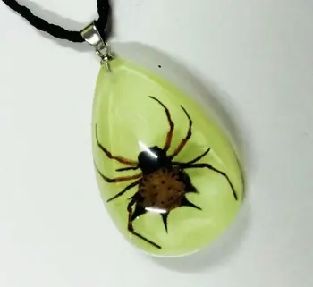 

FREE SHIPPING yqtdmy 21 pcs Spider Luminous Insect Specimens Pendants Women Men Jewelry