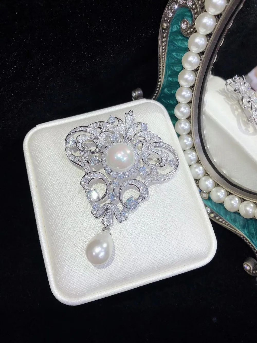 

Y256 Flower High Quality Golden plated Paved CZ Necklace Pendant Brooch Cubic Zirconia Jewelry Connector DIY Jewellery Making