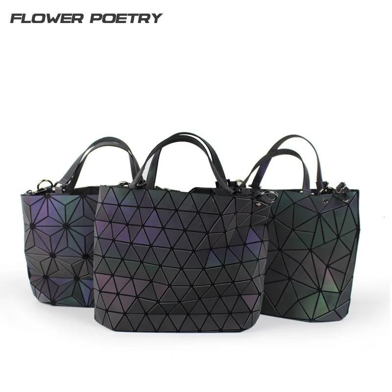

Famous Women Handbag Luminous Shoulder Bags Geometry Sequins Mirror Plain Folding Bucket Bag PU Casual Totes 2017