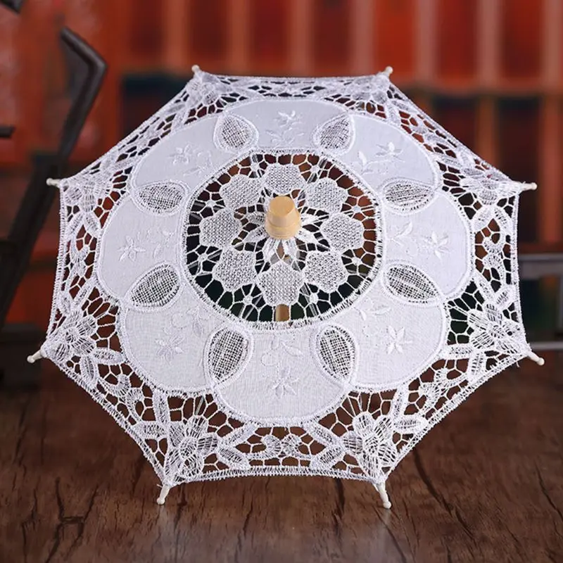 

Womens Wedding Bridal Parasol Umbrella Hollow Out Embroidery Lace Solid White Color Romantic Photo Props With Wood Handle 8 Ribs