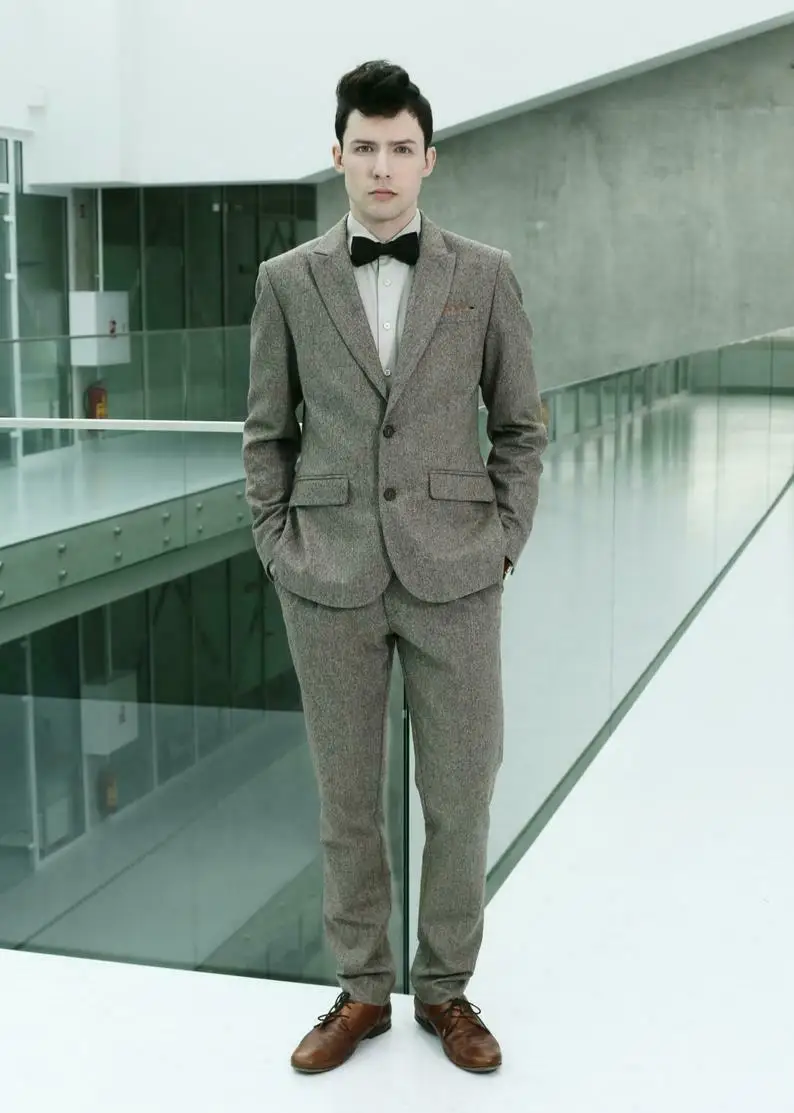 

Men's tweed Wool 2 piece Best Men's Suit with Pleats High waist Brown Custom