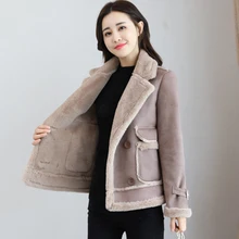 Модные утепленные хлопковые куртки для женщин, двубортные Женские куртки из оленьей кожи, зимняя короткая мутоновая шуба для девочек FP1381