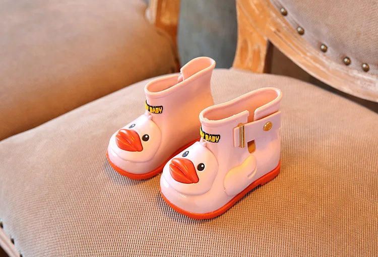 Лидер продаж года; мини-сандалии для маленьких девочек резиновые сапоги с героями мультфильмов; прозрачная обувь; цвет розовый, желтый, черный