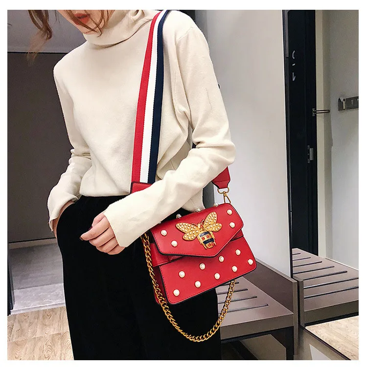Women's Pearl Bee Leather Handbags Crossbody Bags for Women 2018 Italian Style Luxury Chain Clutch Designer Female Shoulder Bag (12)