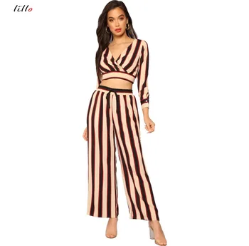 

2019 hot sale stripe set two-piece suit Fashion lady contrast color stripe V-neck umbilical top wide-leg pants two-piece suit