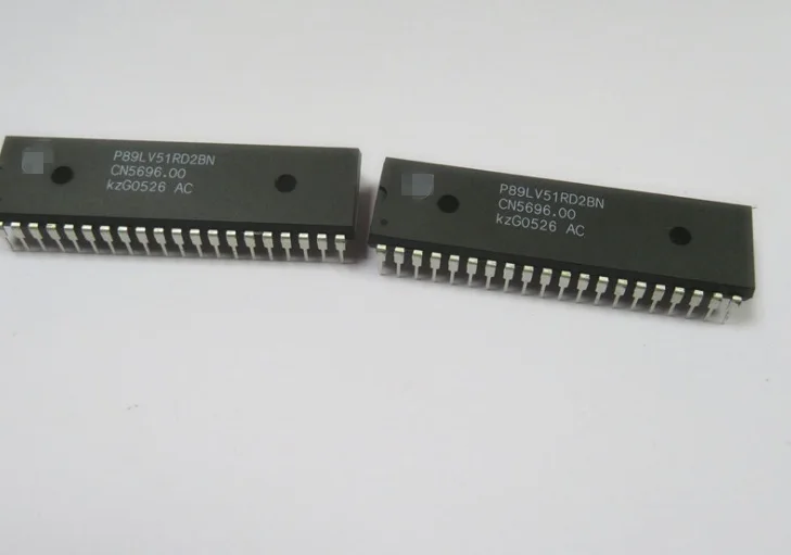 

2/PCS LOT P89LV51RD2BN P89LV51RD DIP NEW