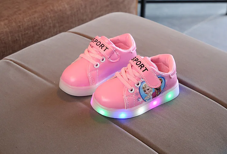 От 1 до 5 лет светодиодный свет маленькие девочки и мальчики светящиеся спортивные туфли мультфильм принцесса стильный мягкий светодиодный Дети кроссовки