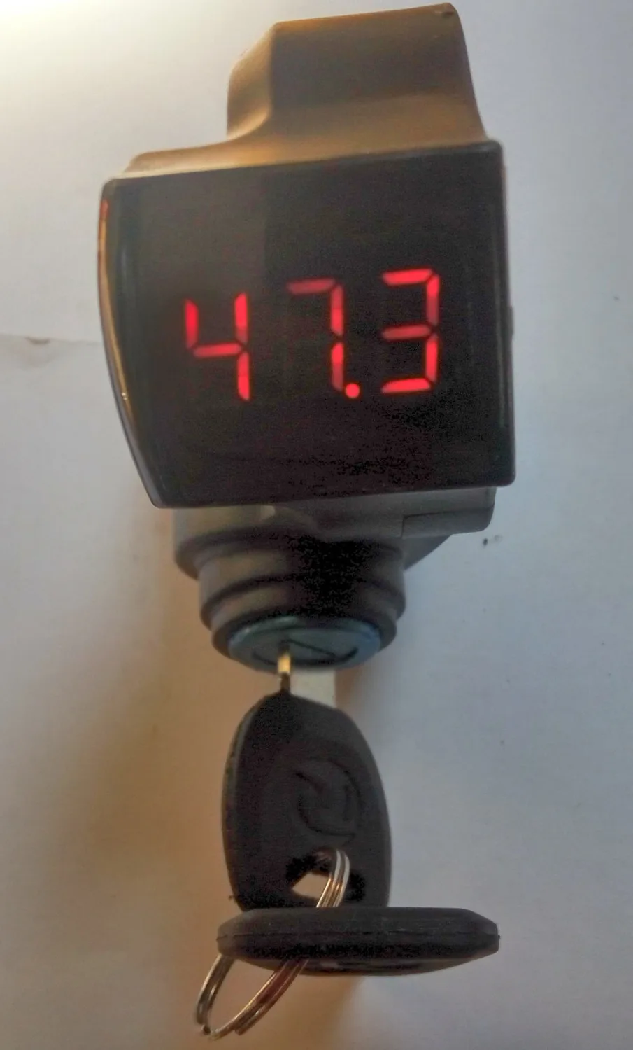 

12-120v digital voltmeter battery voltage display+lock/key/3gears/cruise switch for electric scooter bike accessory tricycle ATV