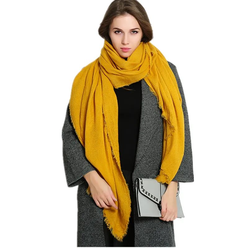 палантин loro piana кашемир. облегчить шарфы. облегчить шарфы. джемпер шарф. шарф серо золотой.