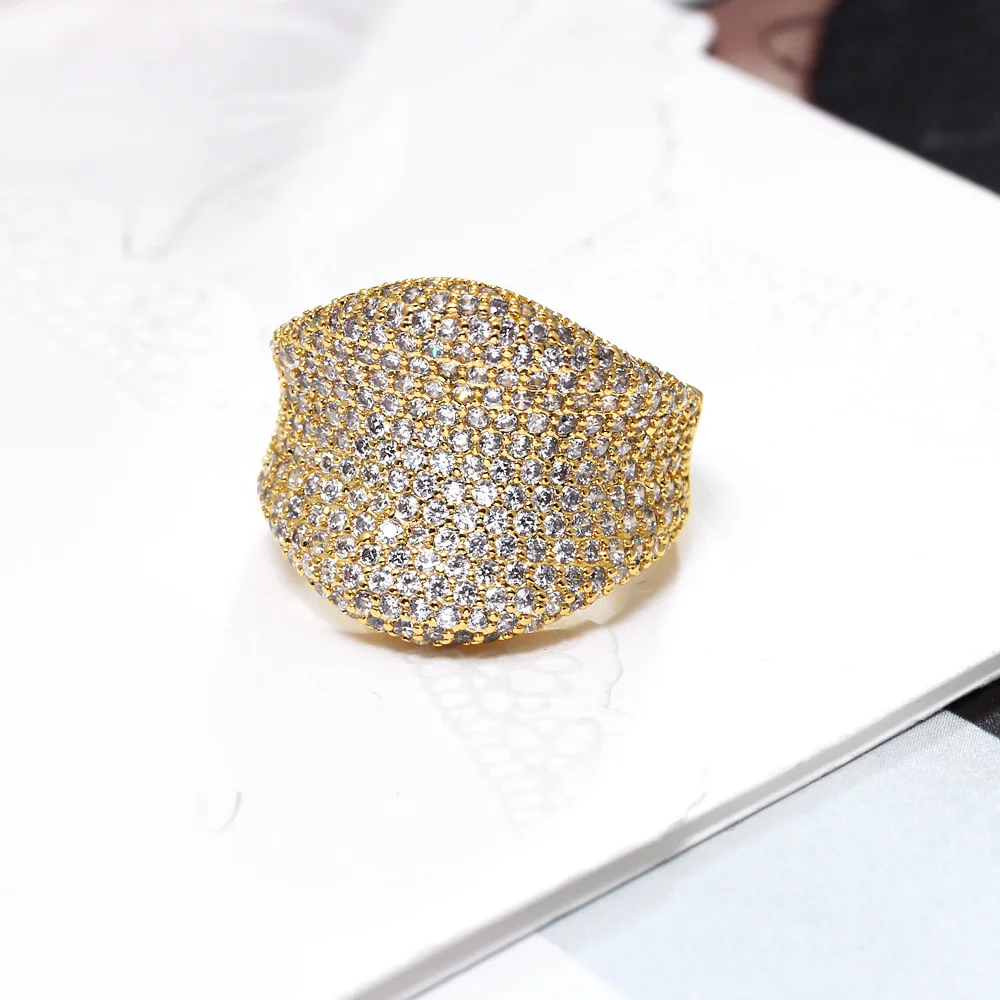 DreamCarnival 1989 Heart V-Shape Women Wedding Rings Rhodium or Gold-Color CZ Pave Mounted Sizes 6 to 9 Anillos Moda SJ10337