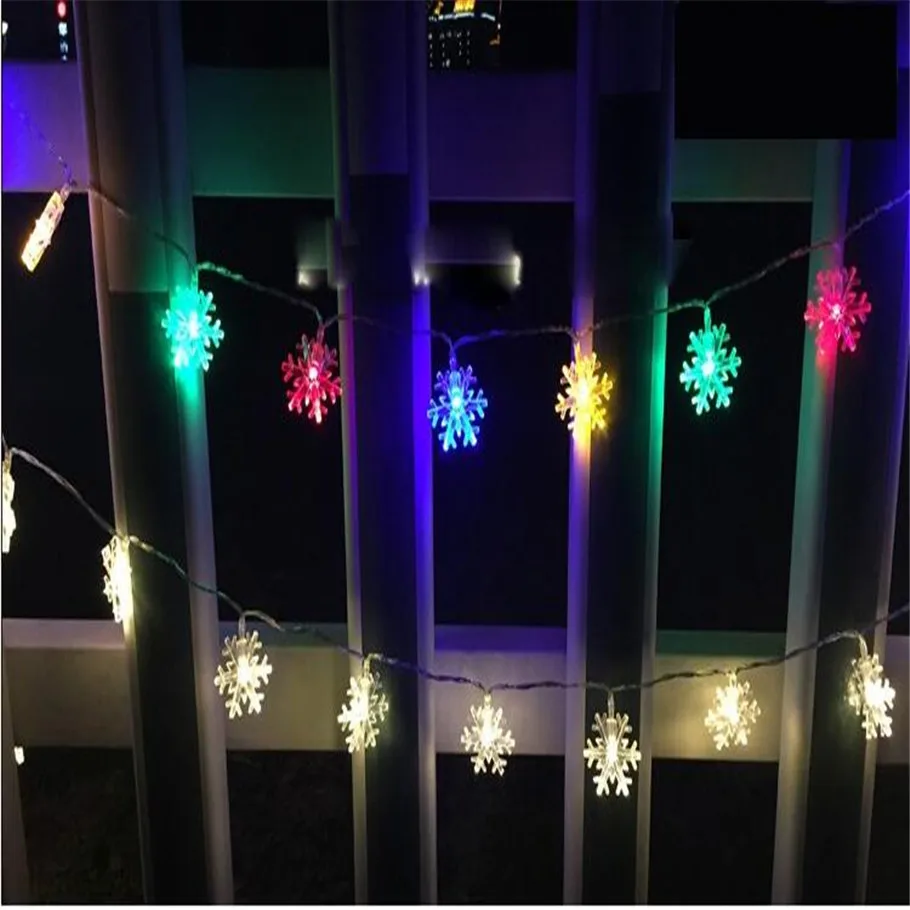AC220V 10M 50LED Christmas lights snowflake lamp holiday lighting for outdoor/wedding party decoration curtain string lights AC220V 10M 50LED Christmas lights snowflake lamp holiday lighting for outdoor/wedding party decoration curtain string lights