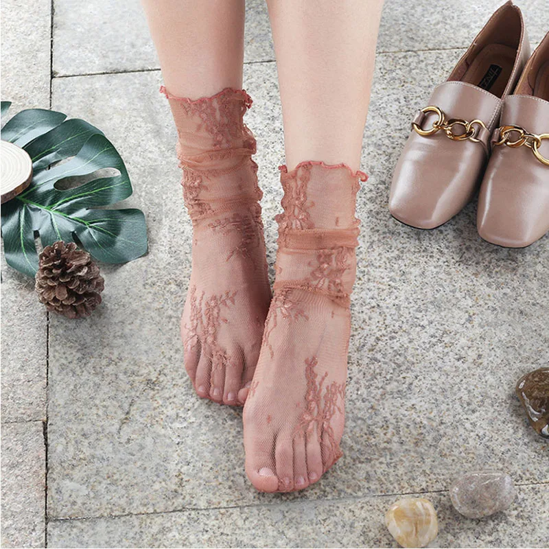

Summer Girl Kawaii Lace Floral Mesh Women Girl Socks Fashion Grid Dots Lady Soft Short Socks Female Crystal Silk Ultrathin Sock