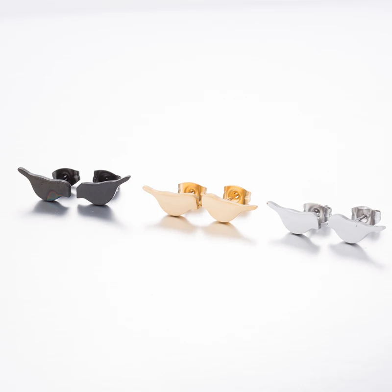 Yiustar Animal Design Small Bird Earrings for Women Black Color Stainless Steel Stud Earings Kids Jewelry Unique Simple Ear Stud