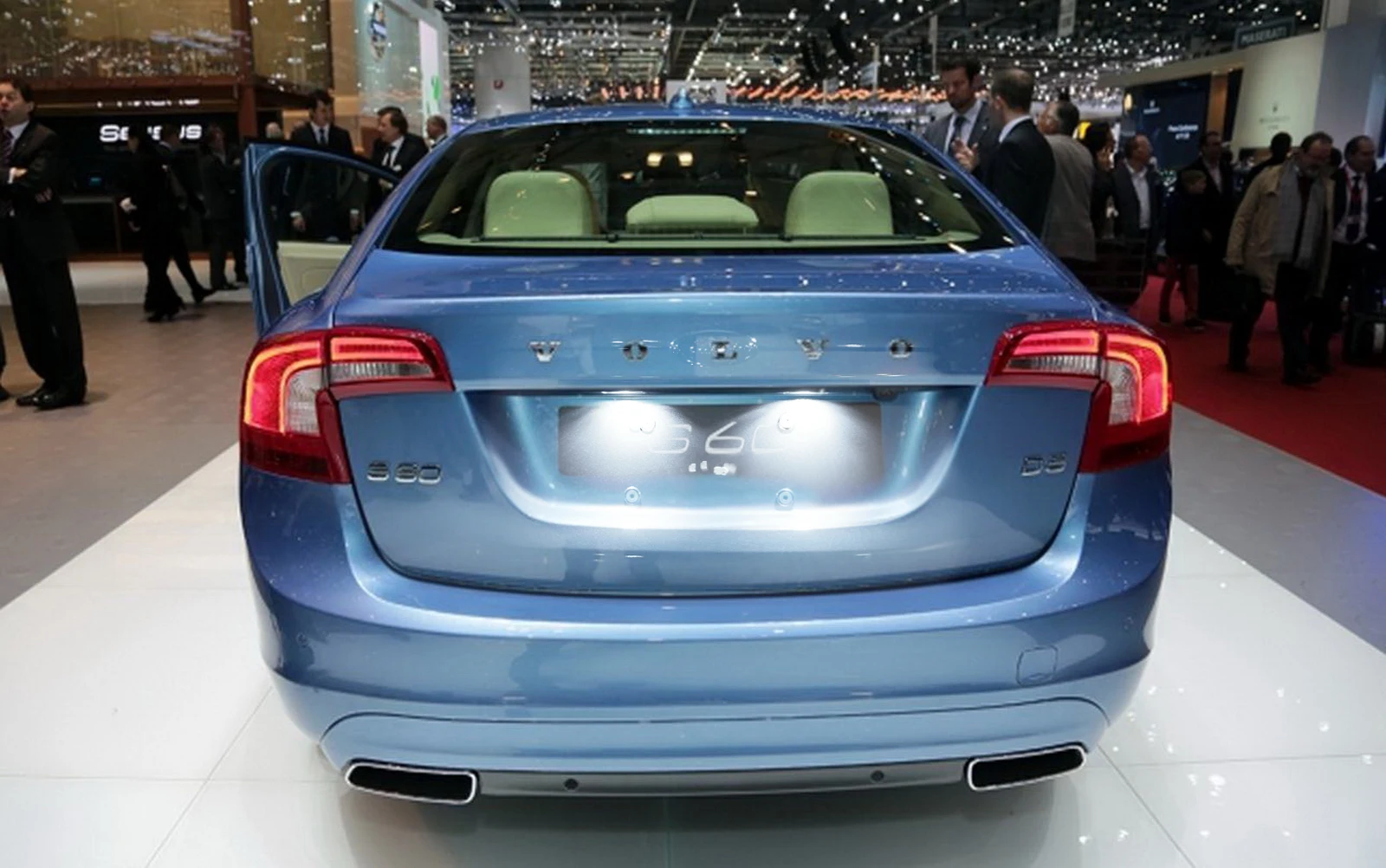 ANGRONG 2x белые светодиодные с номерным знаком Canbus светильник для Volvo S60 S80 V70 XC70