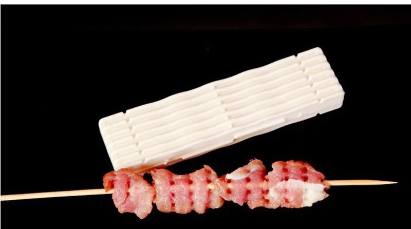 Barbecue skewers make (8)