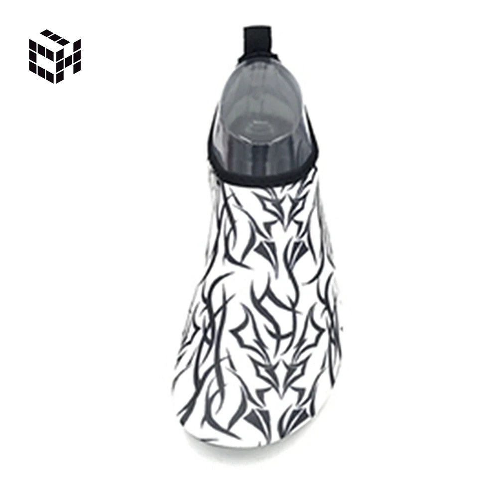 15Fashionable Beach Wade Shoes Men Women Casual Printing Fast Dry Anti Slip Tight Running Aqua Shoes