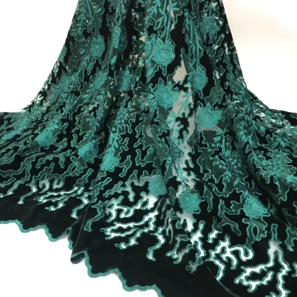 

Nigerian Lace Fabric 2018 High Quality Lace Mesh French Lace Embriodery Velvet Lace Fabric For African Fabrics