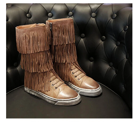High Quality Autumn New Retro Leather Fringed Women Boots beautiful Martin Flat Boots Casual Middle Tassel Boots Winter