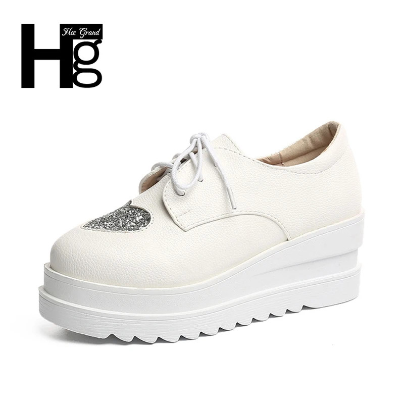 casual daily shoes