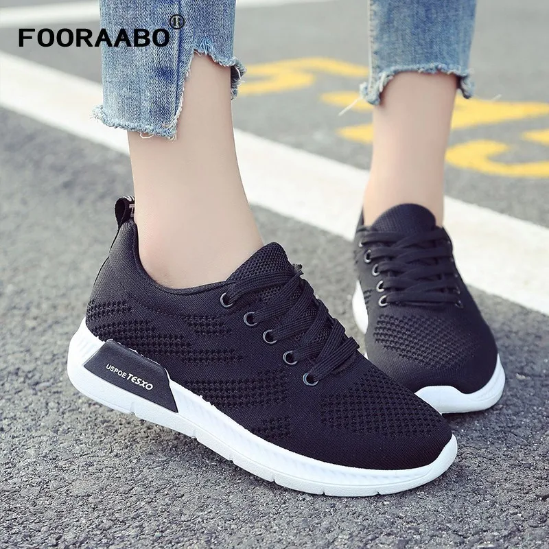 кроссовки удобные женские. кроссовки женские 2020. кроссовки женские белые. кроссовки женские удобные для повседневной носки. белые кроссовки без шнурков женские.