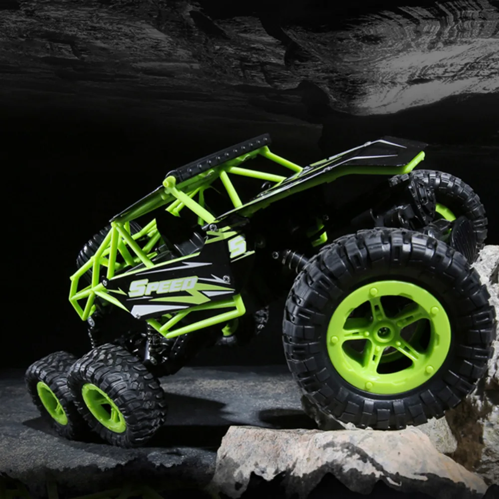 New D818 2.4G 1:14 Six-Wheel Drive Rechargeable High-Speed Off-Road Alloy RC Car Crawler Wholesale New D818 2.4G 1:14 Six-Wheel Drive Rechargeable High-Speed Off-Road Alloy RC Car Crawler Wholesale