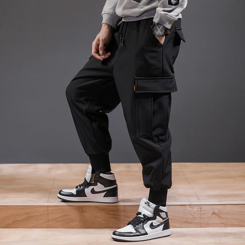 Men cargo pants black 2019 spring and autumn Korean style male pants fashion cotton pockets teenager 4