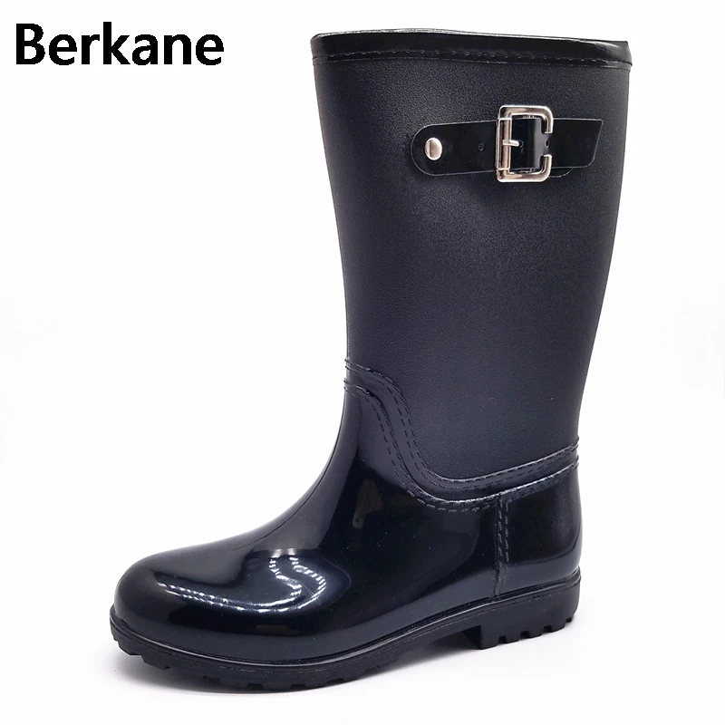 

Red Ladies Waterproof Rain Boots Women Rubber Breathable Fashion Buckle Solid Color Rainboots Water Shoes Botas Mujer Quality