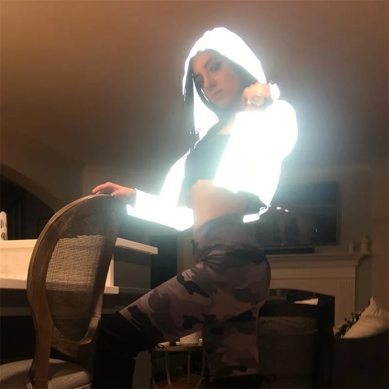 2019 Flash Reflective Jacket Women Short Hooded Coat Night Glowing Short Jacket Front Zipper Female Reflective Hooded Jacket