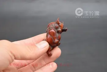 

Yak horn sculpture "Bullfighting" antique Pendant