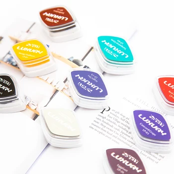

40pcs/lot Lovely Diamond Scrapbooking Craft Inkpad Student Stationery Children DIY Hand Painting Ink Pad Card Making Wedding