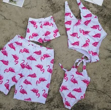 Família Roupas Combinando Flamingo Maiôs Mãe Pai Filho Filha Swimwear Swim Shorts Mommy and Me Roupas Trajes de Banho de Praia