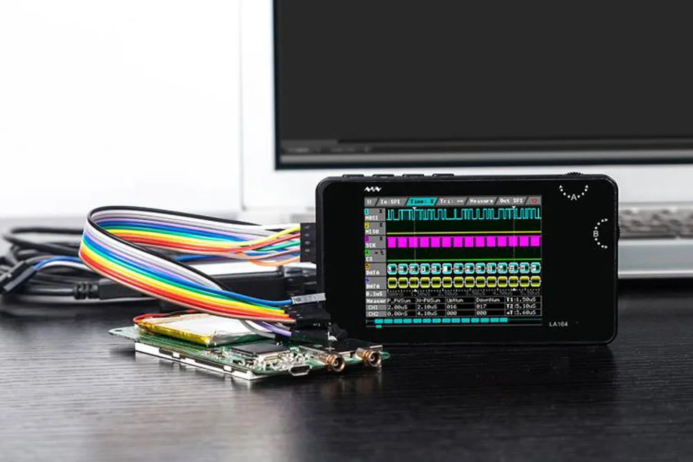 Стиль мини LA104 цифровой логический анализатор 4 канала Осциллограф 2,8 дюймов ЖК-экран Максимальная частота дискретизации 100 МГц программируемый