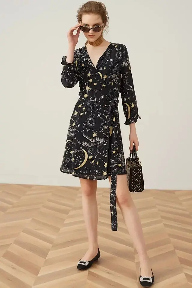 

Women Dress 2019 Summer New Star Moon Print Wrap Dress
