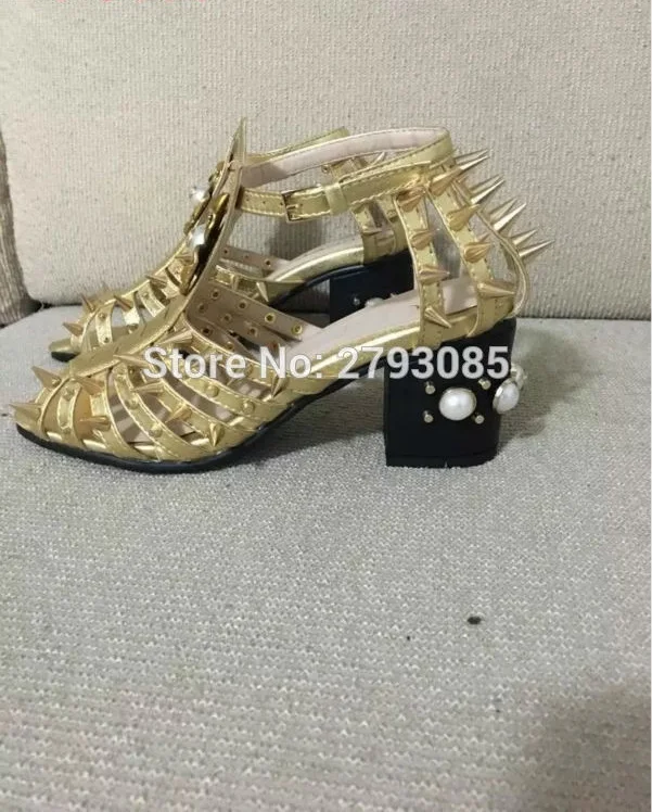 

Fashion 2017 New Style Solid Summer Sandal Hollow Out Round Toe Ankle Strap Rivet&String Bead Decoration Mid-High Heel Sandal