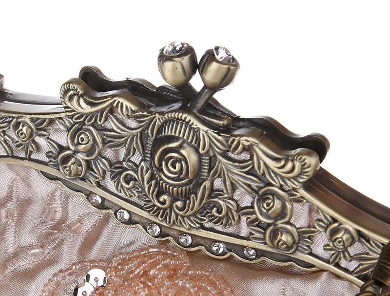 aeProduct.getSubject ()