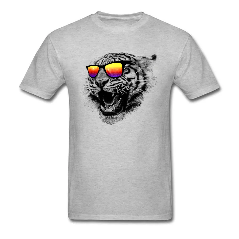 Roar_grey