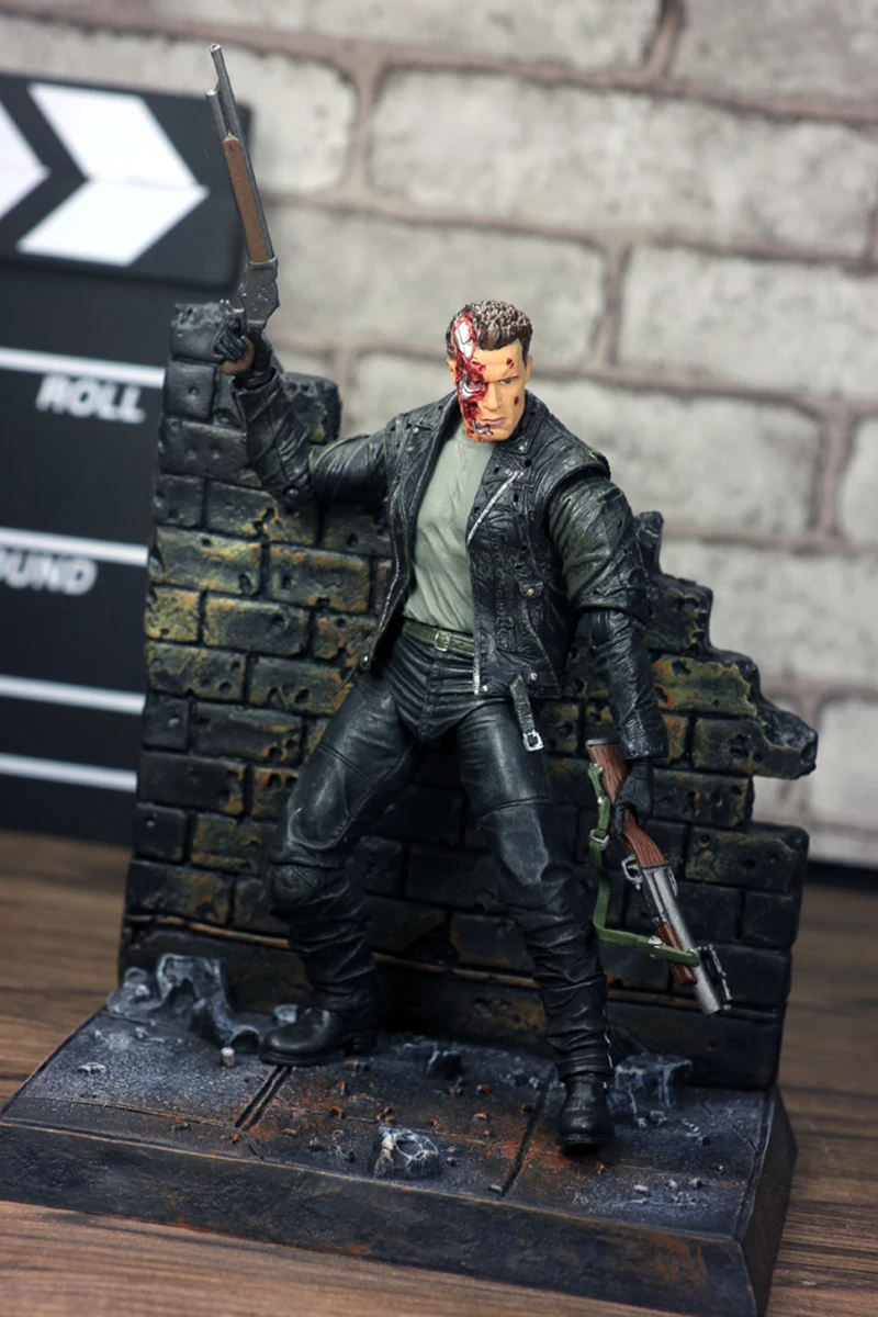 Terminator 2 T-800 Variant  Action Figure (7)