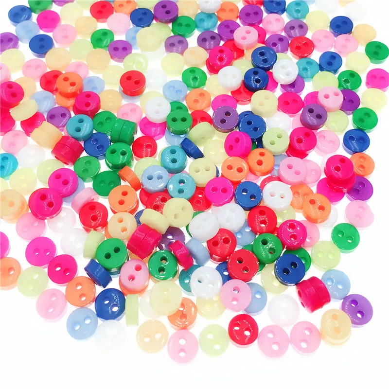 200 pcs Tiny Heart Buttons size 4mm for doll sewing crafts Mix assorted colors