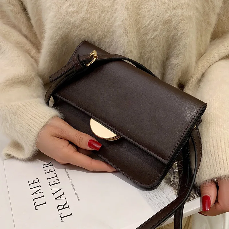 

Vintage Handbags Clutch Retro Women Messenger Bags Box Bag Rivet Crossbody Shoulder Bags Small Handbag Purse