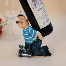 1 STÜCK 2 farben 2016 Kreative charakter wein rahmen cigraette seemann weinregal harz Von Einrichtungs ornamente weinhalter J2078