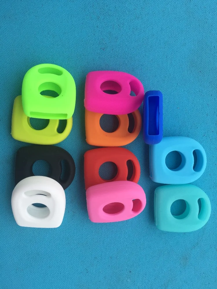 Silicone Transponder key case cover key case car key shell remote control case cover Soft For VW Polo Golf For SEAT Ibiza Leon SKODA Octavia Accessories Shell Auto 1Pc