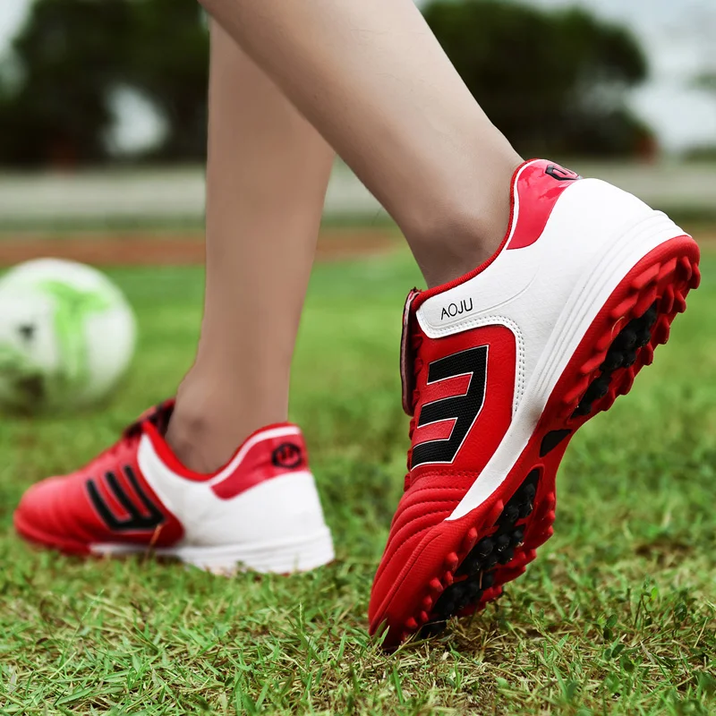 Мужская футбольная обувь futzalki, кроссовки для помещений, сверхтонкие футбольные бутсы, оригинальные футбольные бутсы по щиколотку, футбольные бутсы