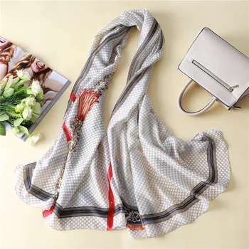 

Hlinayi 2019 New Silk Scarf Fashion Letter Zipper Simulated Silk Scarf Air Conditioning Shawl Seaside Sunscreen Beach Scarf