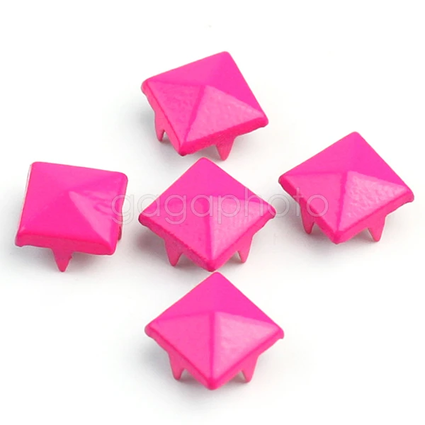 100 шт 9 мм Пирамида пятна Шпильки заклепки шип DIY кожевенное ремесло розового цвета Панк Рок
