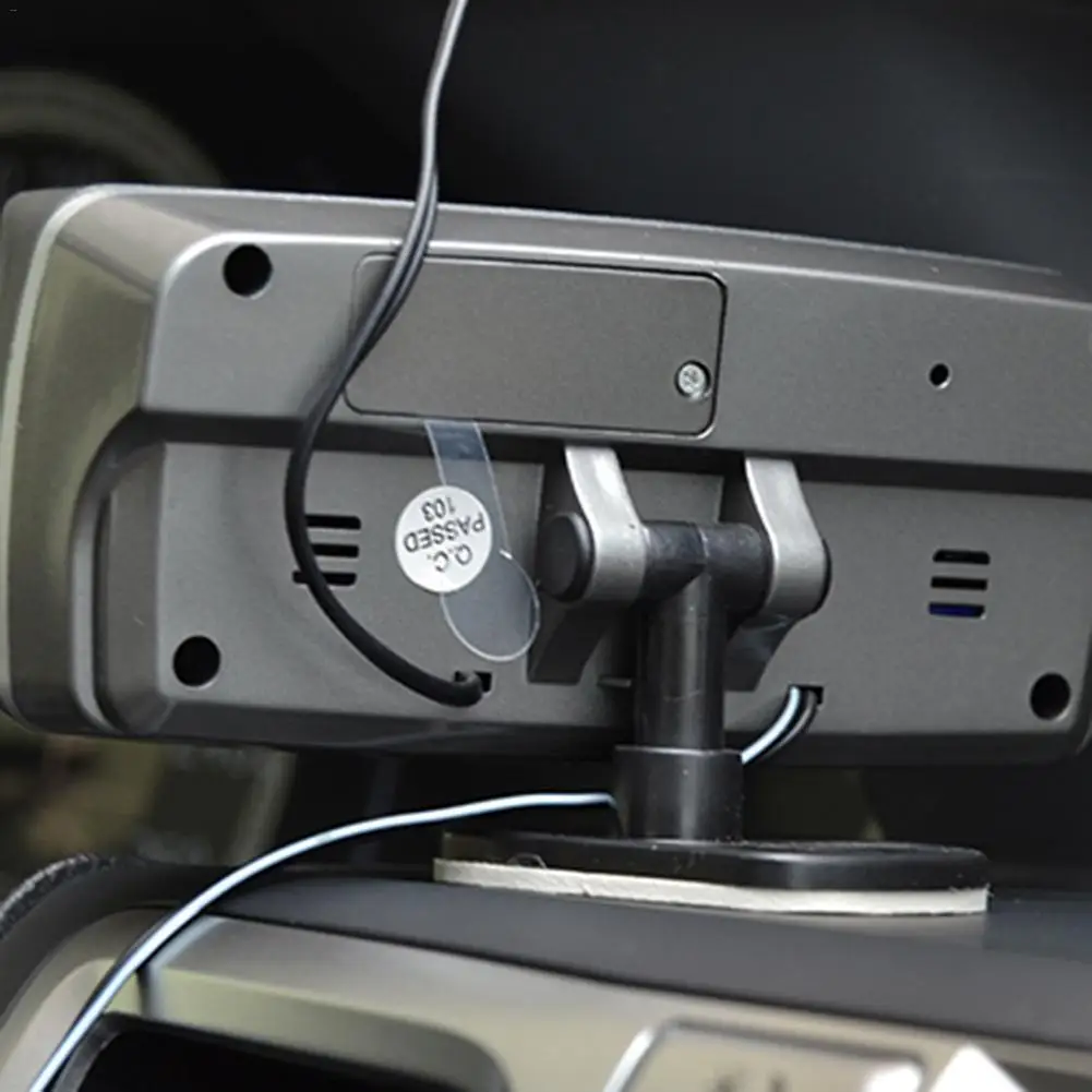 3 в 1 Многофункциональный автомобиль часы наружный комнатный термометр Вольтметр Автомобиля ABS Материал часы с ЖК-дисплей Дисплей светодиодный клавиатура с подсветкой