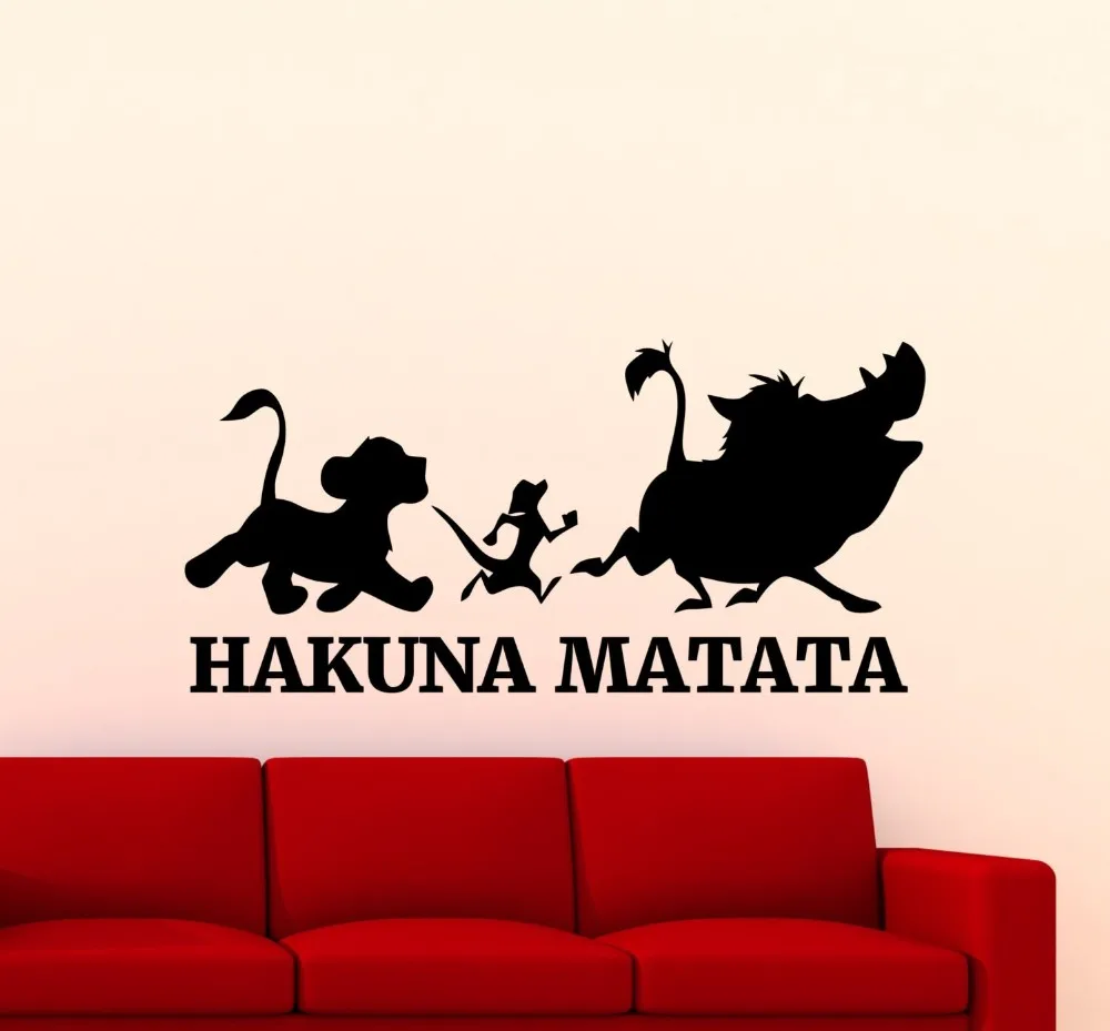 Hakuna Matata Король Лев Наклейка на стену мультфильм Тимон Пумба виниловые настенные фрески для дома детская спальня милый прекрасный Декор Плакат Wm-127