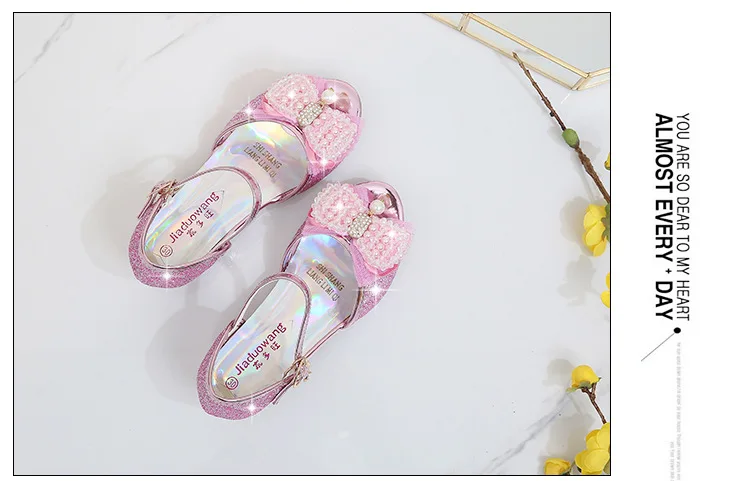 Princess Style Party Shoes Children Sandals Girls Glitter Wedding Crystal High Heel Shoes Open Toe Kids Sandals for Girl CSH819