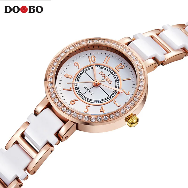 Famous Brand DOOBO Top brand luxury Watch Women Small Quartz watch Fashion Ladies Bracelet Watches Women